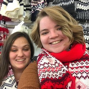 Meet your Posher, Elisabeth